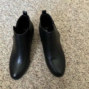 Sonoma Sleek Black Ankle Boots